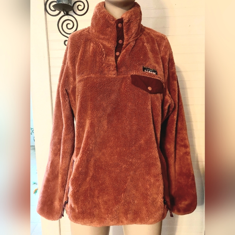 LL Bean Small pullover